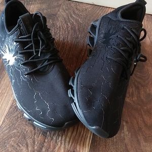 💥3/$15💥 NWOT Men's shoes